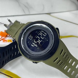 Цифровые наручные часы оптом — LCD-дисплей, будильник, секундомер