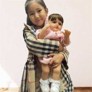 Еще одна принцесса с куклой от balapan_shop_bishkek