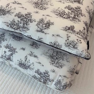 Качество и комфорт с корейским текстилем | Купите идеальное одеяло с наволочкой