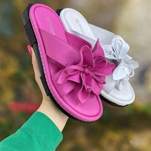 В НАЛИЧИИ НА ПОВТОРЕ      