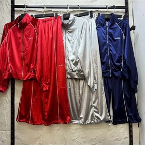 Хит продаж: спортивный костюм оверсайз из Гуанчжоу — 1700