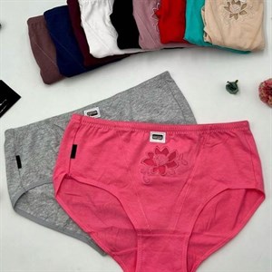 Кыргызстан Бишкек Рынок Кербен Дордой Нижнее белье