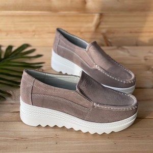  Распродажа   Цена 1500 сом Натуральная замша Производство