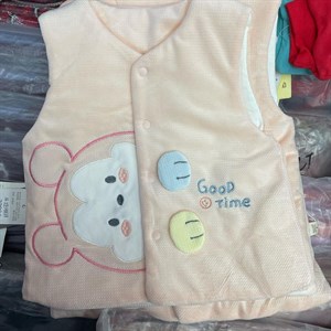 Тёплые жилеты производство Гуанжоу качество хорошее