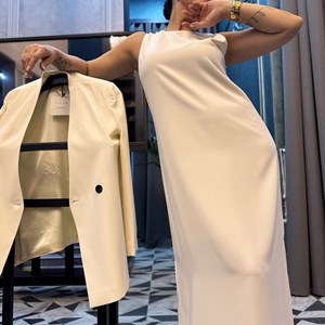 Новая коллекция стильной женской одежды в Бишкеке – DressBerry