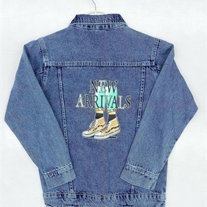 В наличии ОПТОВАЯ ЦЕНА 650сом размеры 8 12лет  по