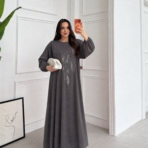 Стильные минималистичные платья из Турции больших размеров L–3XL