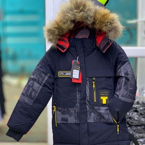 Двухсторонняя зимняя куртка Размер 116 140 Цена 2100