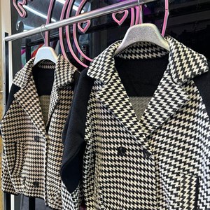 Драповые курточки 950 сом