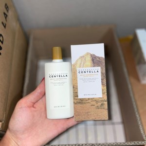 Ищите сверхлегкий солнцезащитный крем Ещё и с успокаивающим