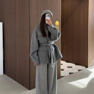 Женская одежда из шерсти оптом, размер M-L — 3400 сом