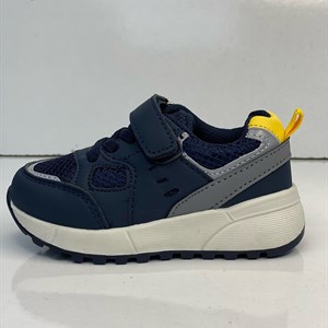 Качественная детская обувь оптом со скидками в Дордой Кербен