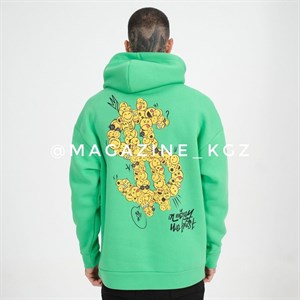 Здравствуйте Вы можете заказать у нас уличную одежду