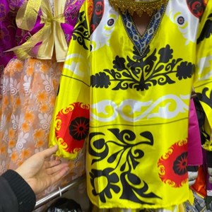 Костюм таджикский уйгурский девочка 30 36размер 750сом