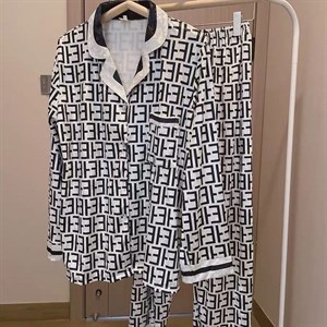 Самые люксовые пижамы у нас в наличии Пекин Ткань