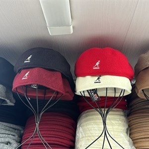 Вналичии ограниченное количество этих Беретов Kangol