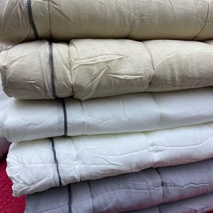 Одеяла с наполнителем из шелка быстро приспосабливаются