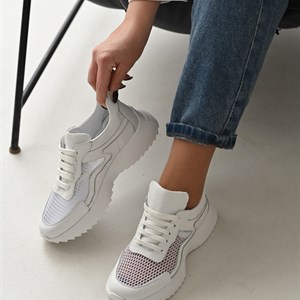 Купите комфортные кроссовки из натуральной кожи – качество и стиль!