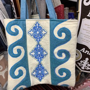 1100 сом Натуральный войлок