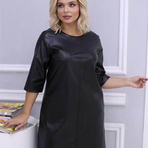 Стильное практичное платье футляр из эко кожи на