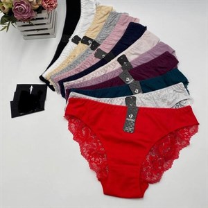 Кыргызстан Бишкек Рынок Кербен Дордой Нижнее белье