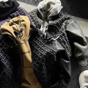 худи бомбер коженаякуртка