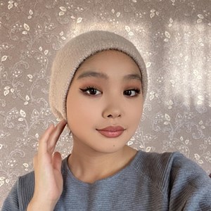 СУПЕР НОВИНКИ       На голове хорошо держится Супер