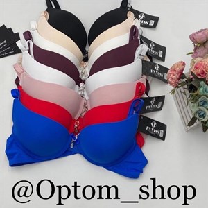 Кыргызстан Бишкек Рынок Кербен Дордой Нижнее белье