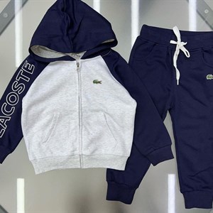 ОПТОВАЯ ЦЕНА 1100 сомов размеры с 2 6лет в линейке