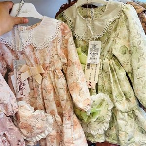 В наличии Салатное 2 3 4 5 лет Розовое 3 года 2200