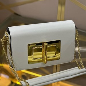 New сумка В наличии   Ремешок удлиняется   Качество