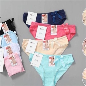 Кыргызстан Бишкек Рынок Кербен Дордой Нижнее белье