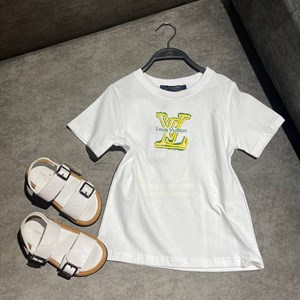 Только у нас вы найдете брендовые и качественные вещи