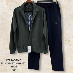 Премиальный спортивный костюм Ferragamo — статус без слов в оттенке хаки