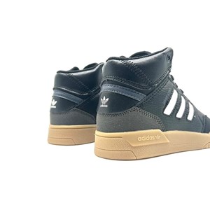 Лучшая детская обувь и одежда высокого качества в Дордое, Бишкек