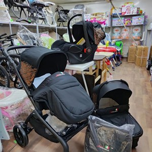 Оптом и в розницу Большой выбор Наш адрес Рынок DE