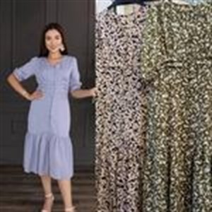 Платья Размер 42 44 Ткань прада Рабочие пуговицы Цена