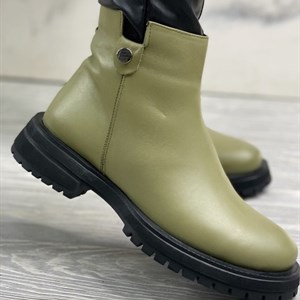 Модели для любителей фисташкового цвета Цена Ботинки
