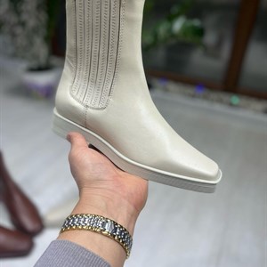 Эксклюзивная модель и удобная колодка Натуральная