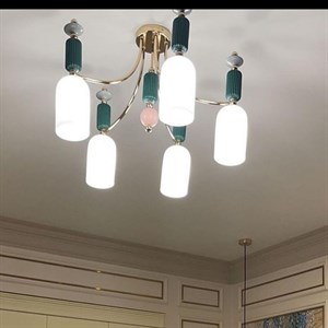 В наличии 5 лампа