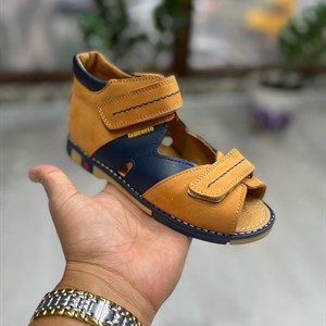 Оригинал и ортопедические босоножки для детей Натуральная