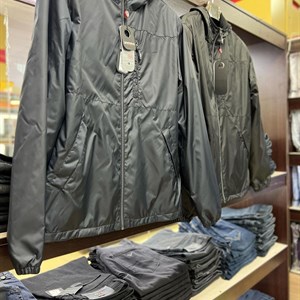 Представляем вам новую коллекцию ветровок на осень