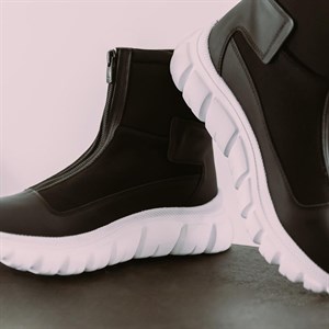 Идеальная моделька высокие стрейчевые кроссы Деми