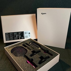 Купите Dyson Supersonic Styling Set – топ новинка 2023 года!