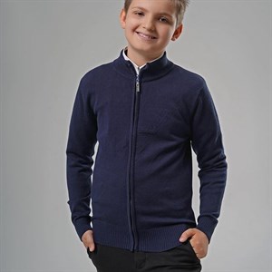 Школьные кофты для мальчиков 2022 года вы подберете