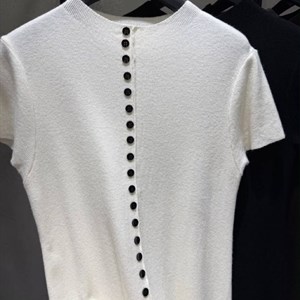 Женская одежда KAPSULA_BRAND — офлайн-магазины на рынке Дордой
