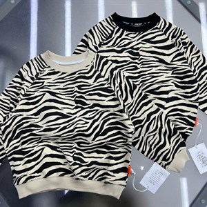 ОПТОВАЯ ЦЕНА 650сомов размеры с 3 8лет в линейке