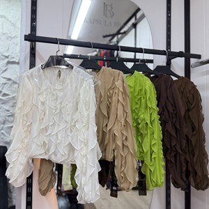 Женская одежда KAPSULA_BRAND — цена 500 сом