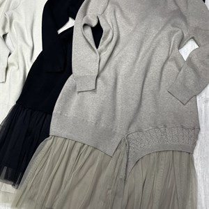 New collection Платья Цена 8200 сом Мы одеваем Вас